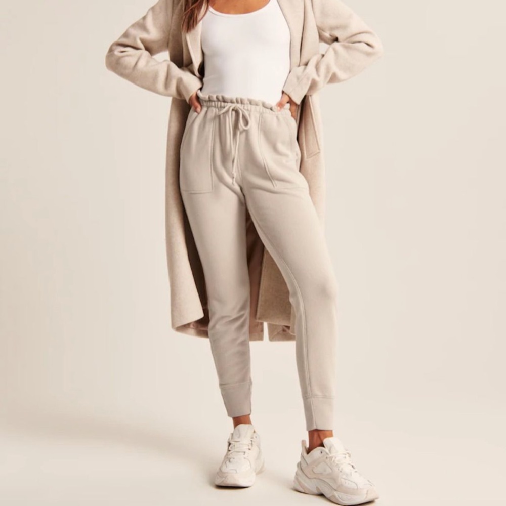 Abercrombie & Fitch Cloud Joggers